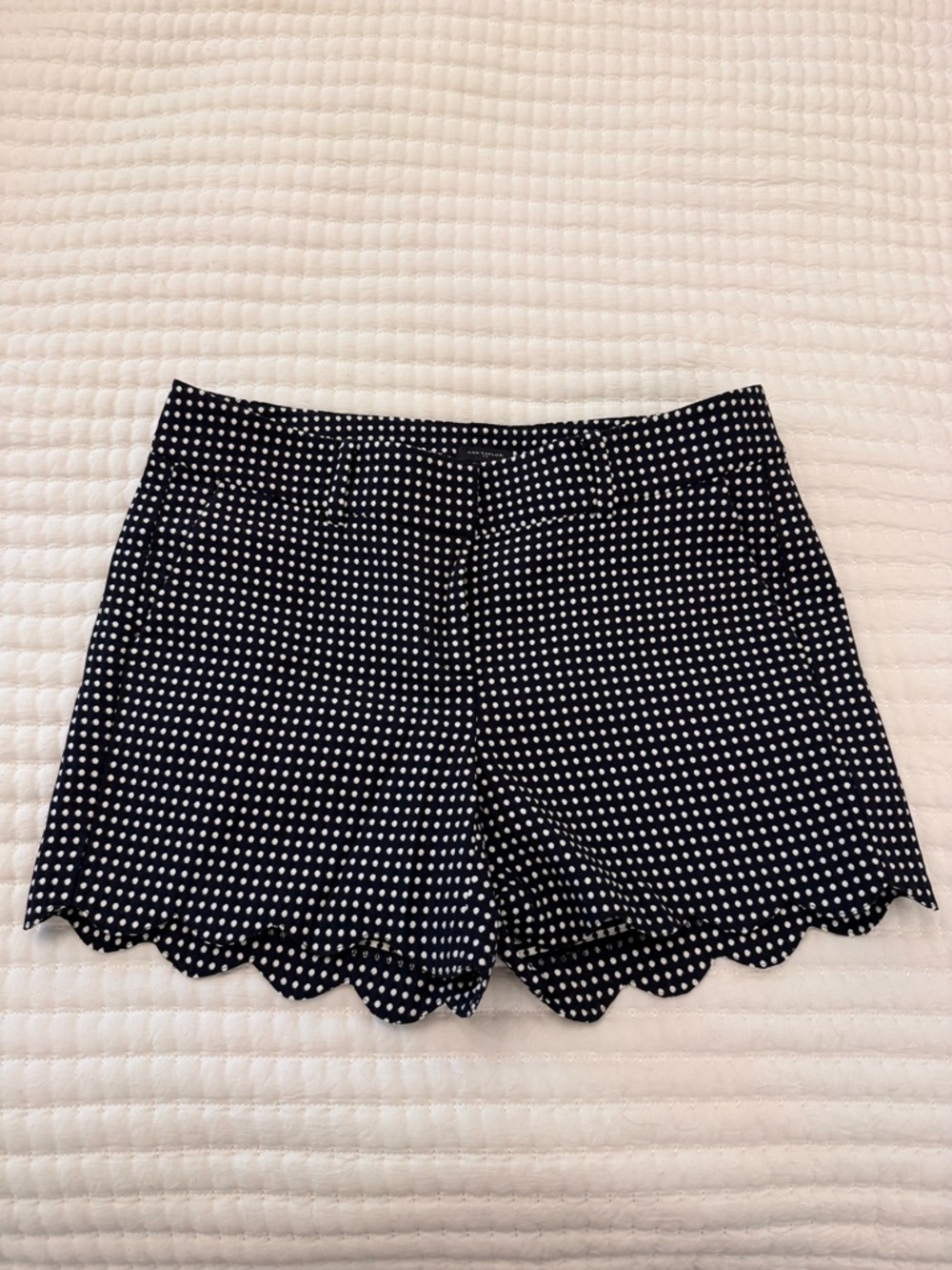 Ann Taylor  Polka Dot Scalloped Hem Shorts